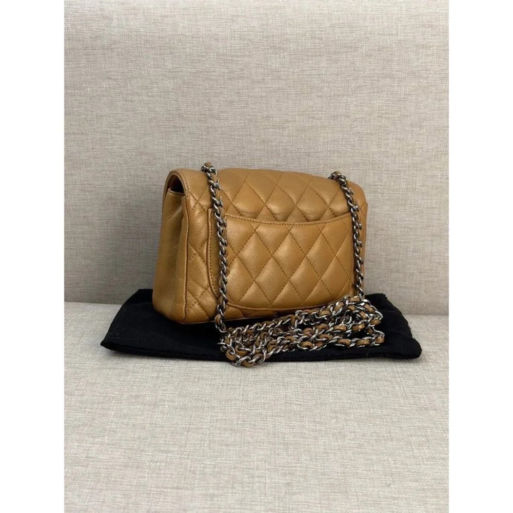 CHANEL 100% authentic